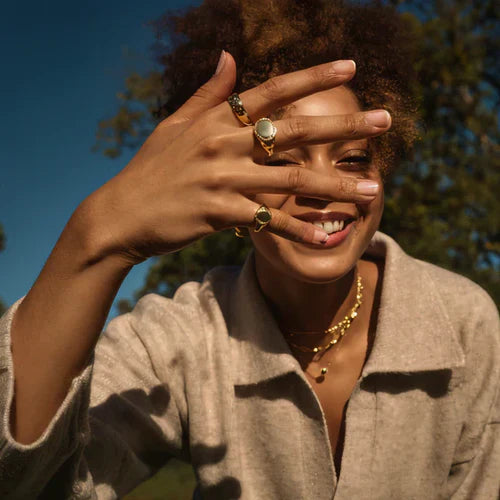 How Jewelry Can Boost Women’s Confidence in Today’s World