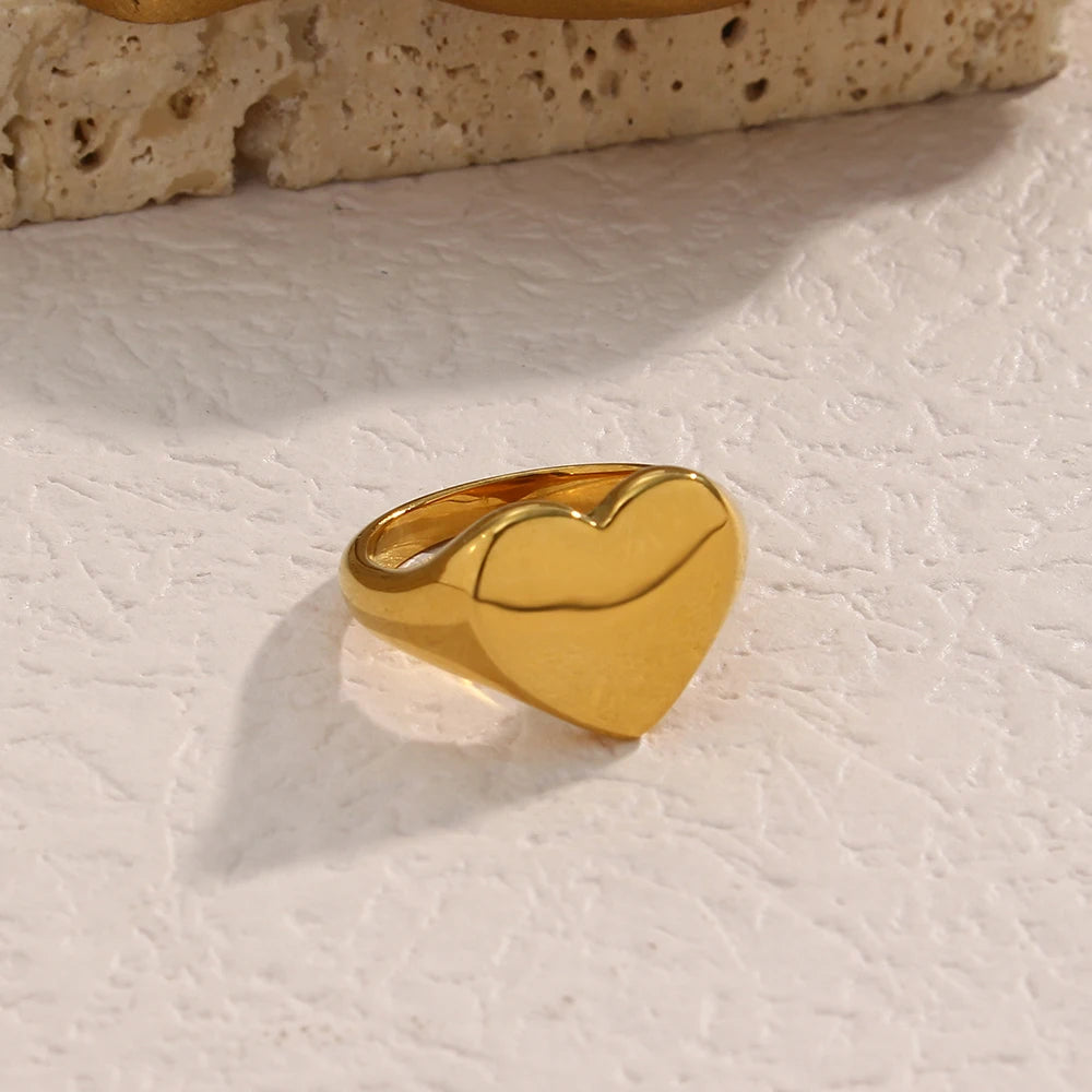 Elegant Heart-Shaped Ring