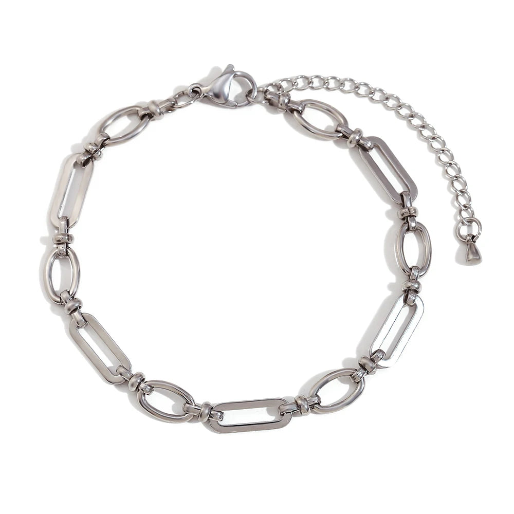 Elegant Silver Geometric Anklet