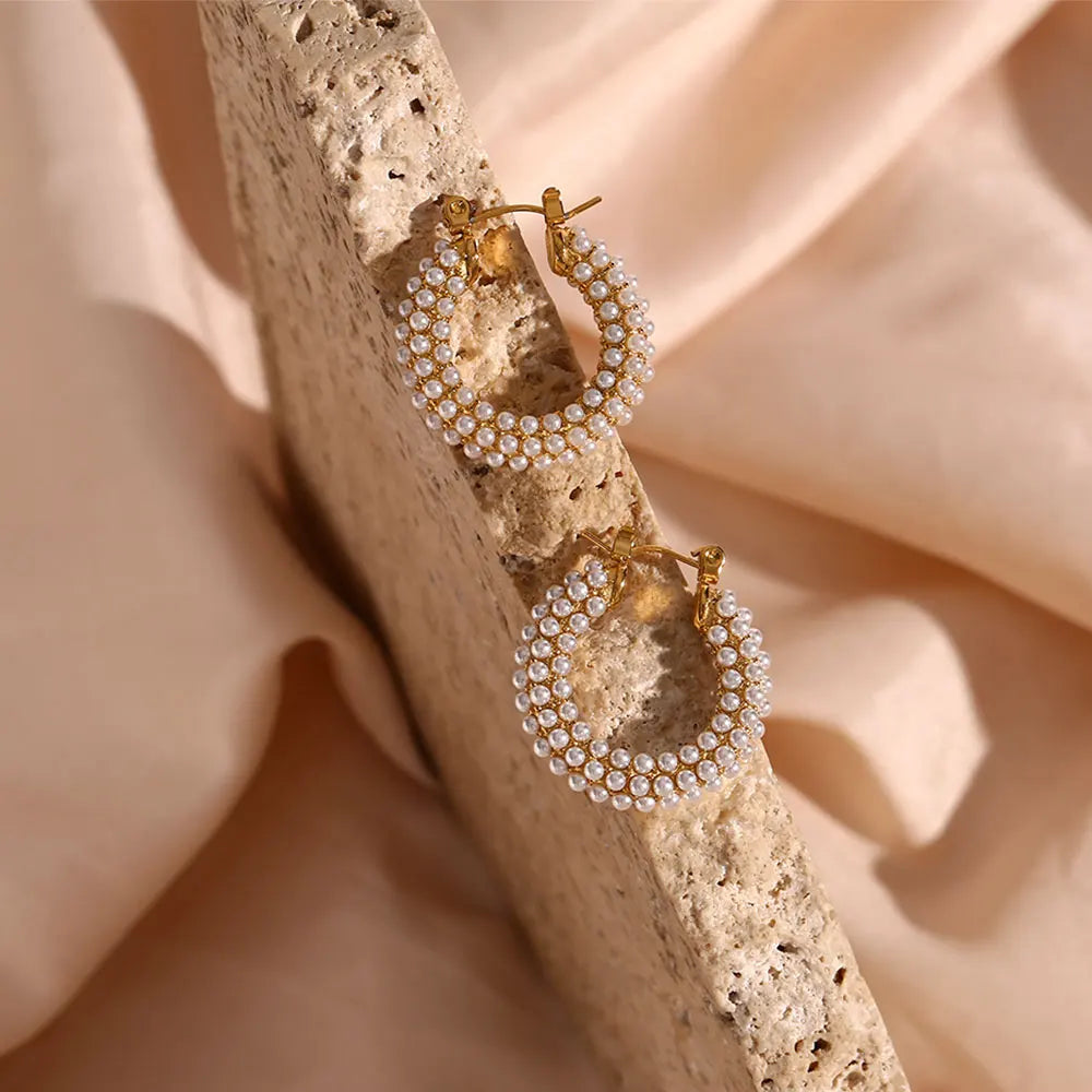 Exquisite Pearl Crystal Hoop Earrings