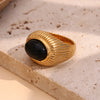 Vintage Black Agate Gold Ring